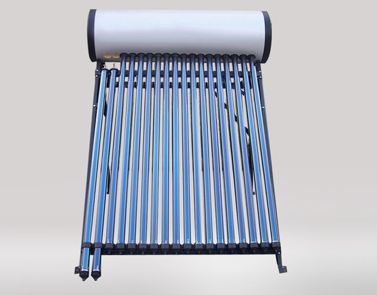 Non-pressurized Solar Water Heater with Pre-Heated Copper Coi